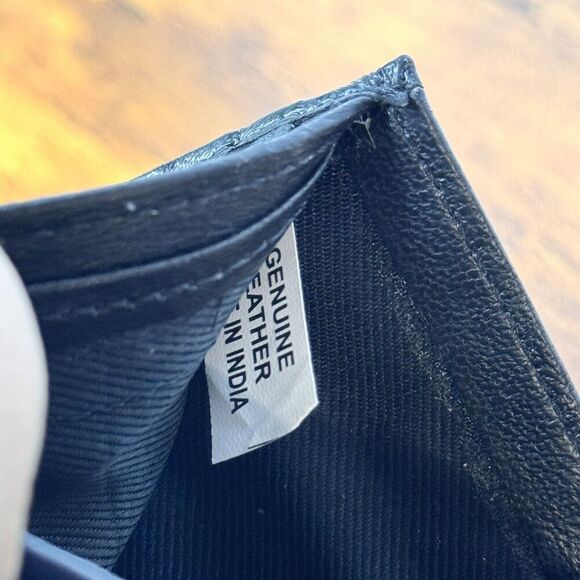 Trifold Genuine Leather Wallet with Embossed Bass Fish Print Black Small 4”x3” - Picture 5 of 8